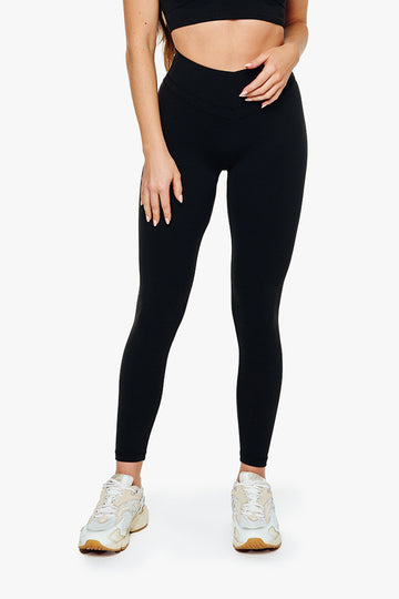 LEGGING CONTOUR SOFTLUXE - BLACK