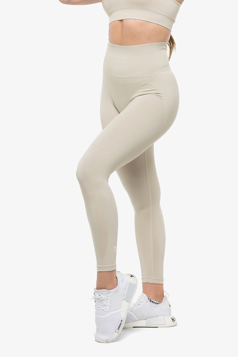 LEGGING ESSENCE SEAMLESS - OXYGEN