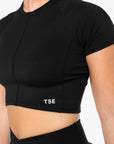 TOP POWER CROP MANCHES COURTES SMOOTH-FIT - BLACK