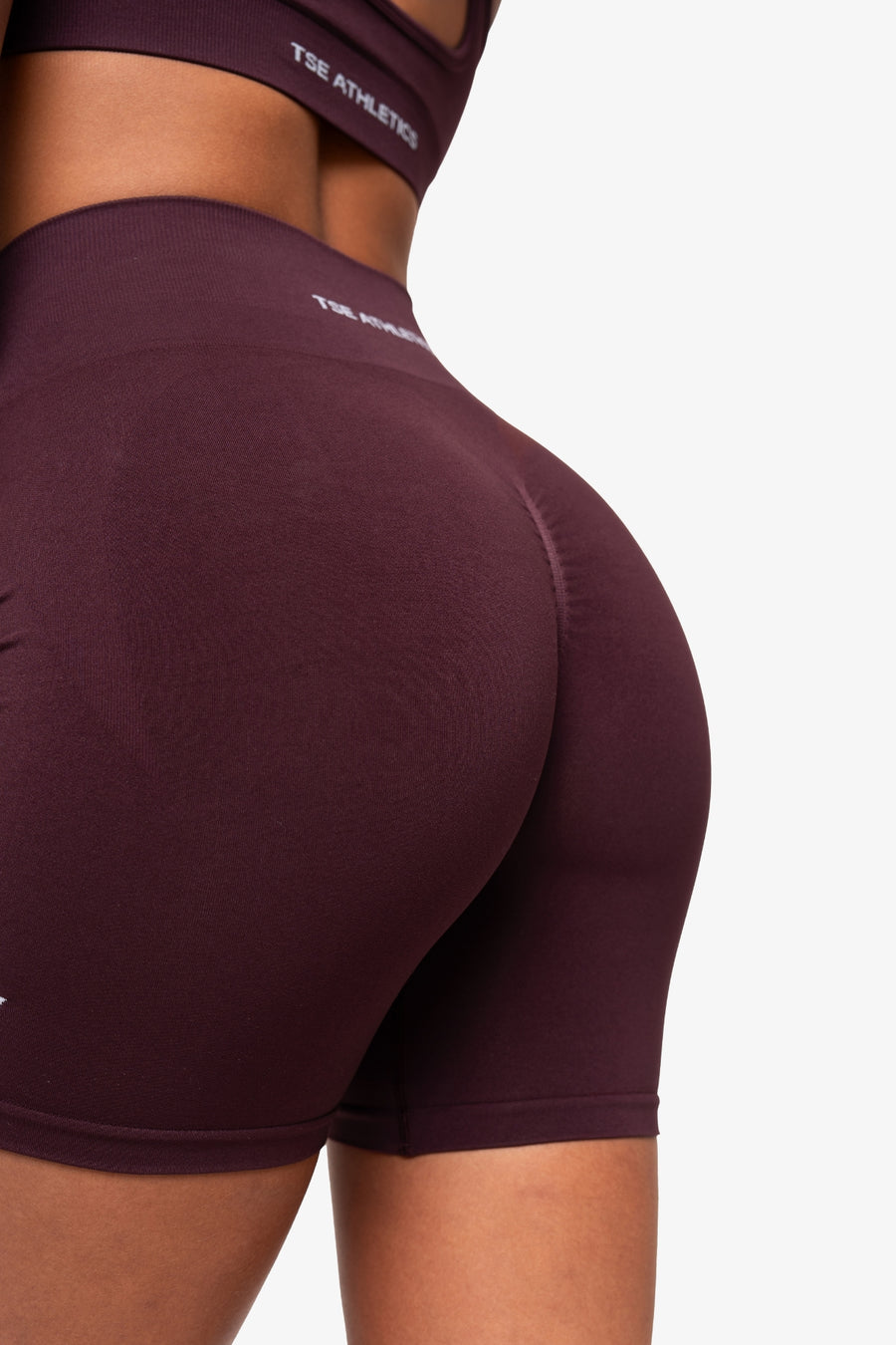 SHORT SCULPT SEAMLESS - CRANBERRY