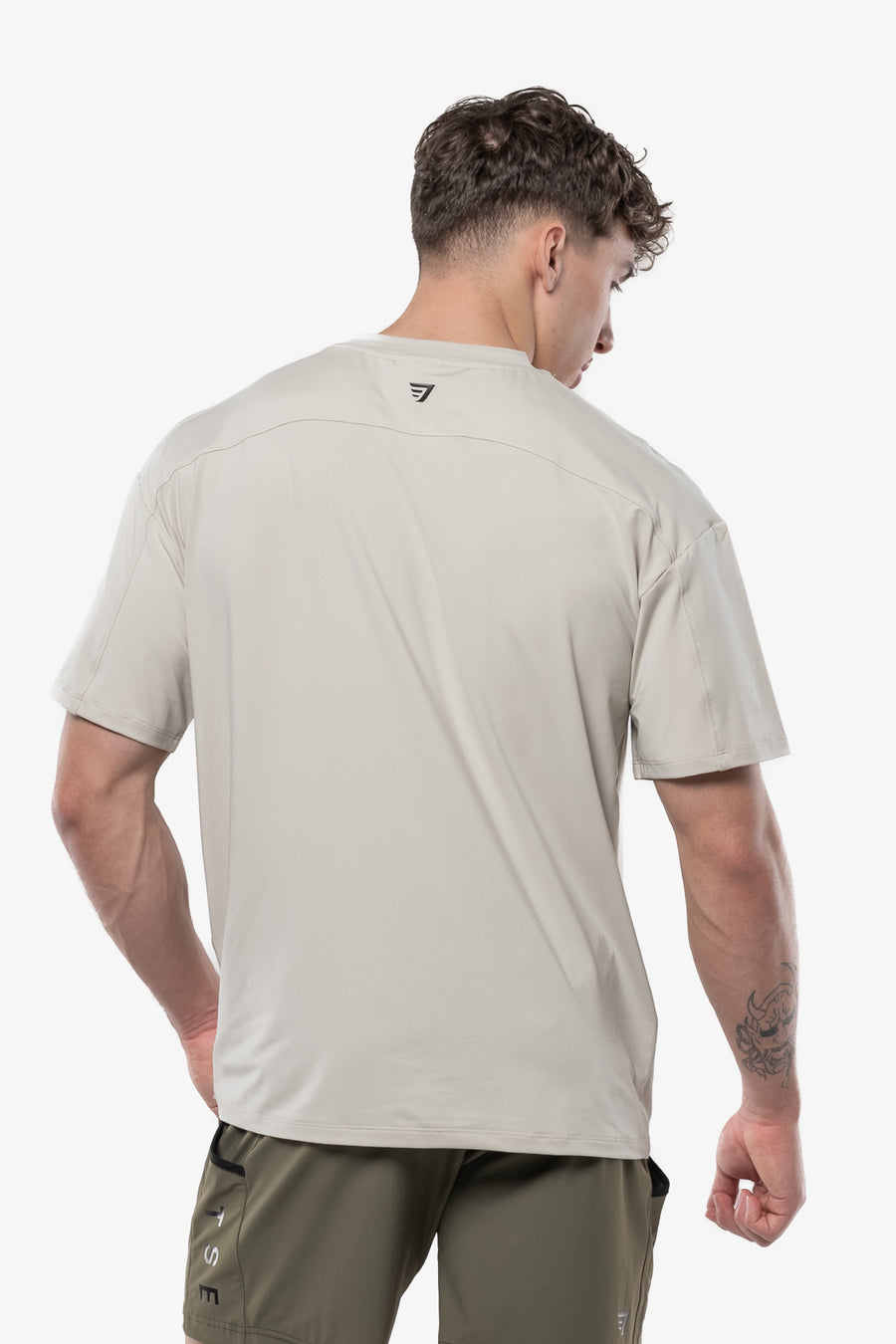 T-SHIRT OVERSIZE PERFORMANCE - BONE